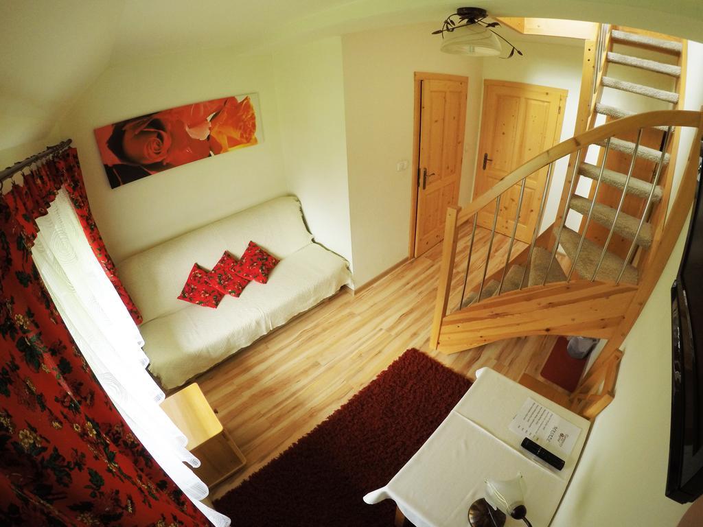 Pensjonat Tajemniczy Ogrod Frydman Extérieur photo